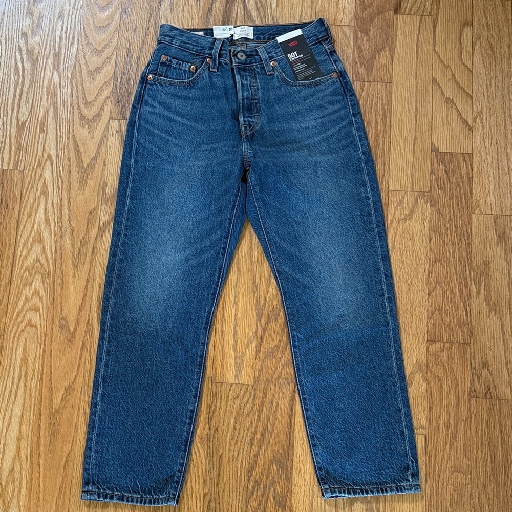 Levi's 501® Cropped Lightweight Jeans